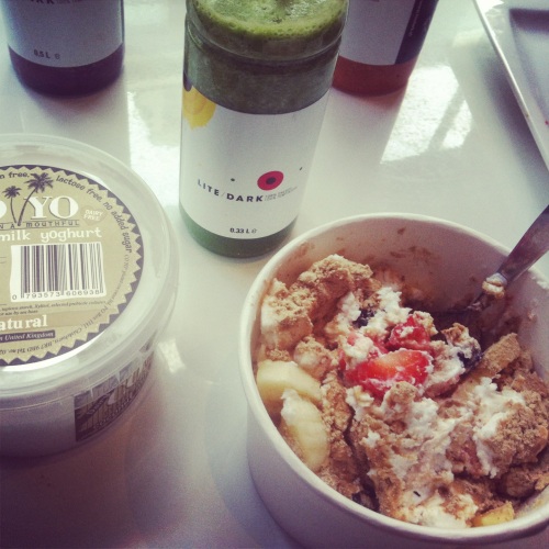 Breakfast in Amsterdam :) CoYo mixed with sunwarrior chocolate protein powder, fruit and a green smoothie